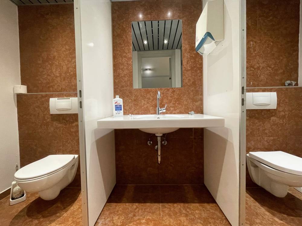 WC