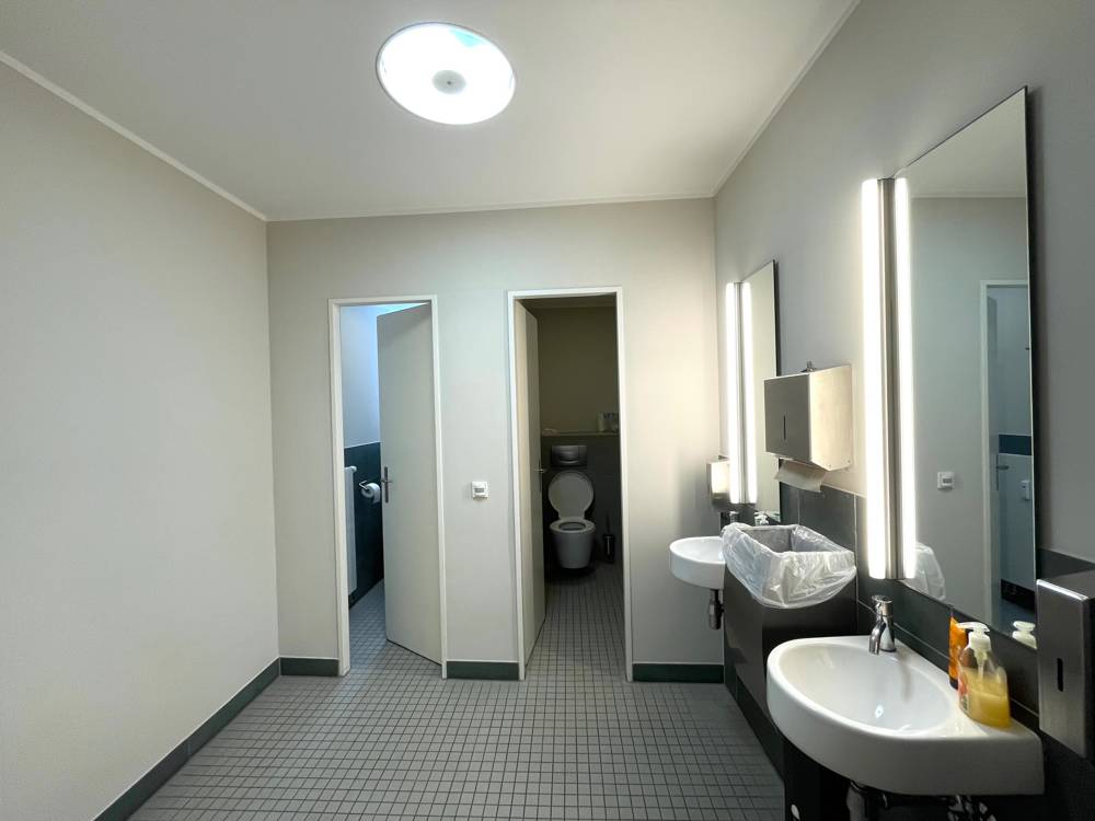 WC