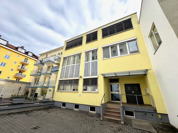 Gebäude