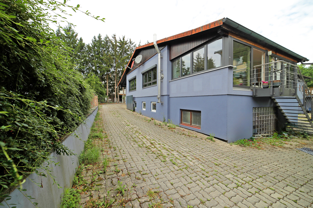 Gebäude